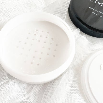 フィニッシングパウダー マット/チャコット・コスメティクス/ルースパウダーを使ったクチコミ(2枚目)