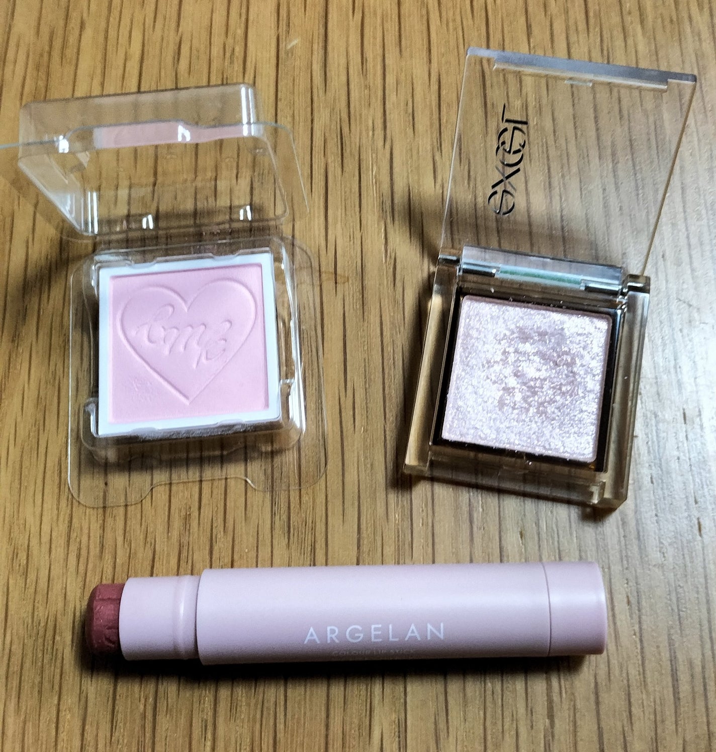 マーメイドスキンジェルUV/キャンメイク/日焼け止めジェルを使ったクチコミ(1枚目)