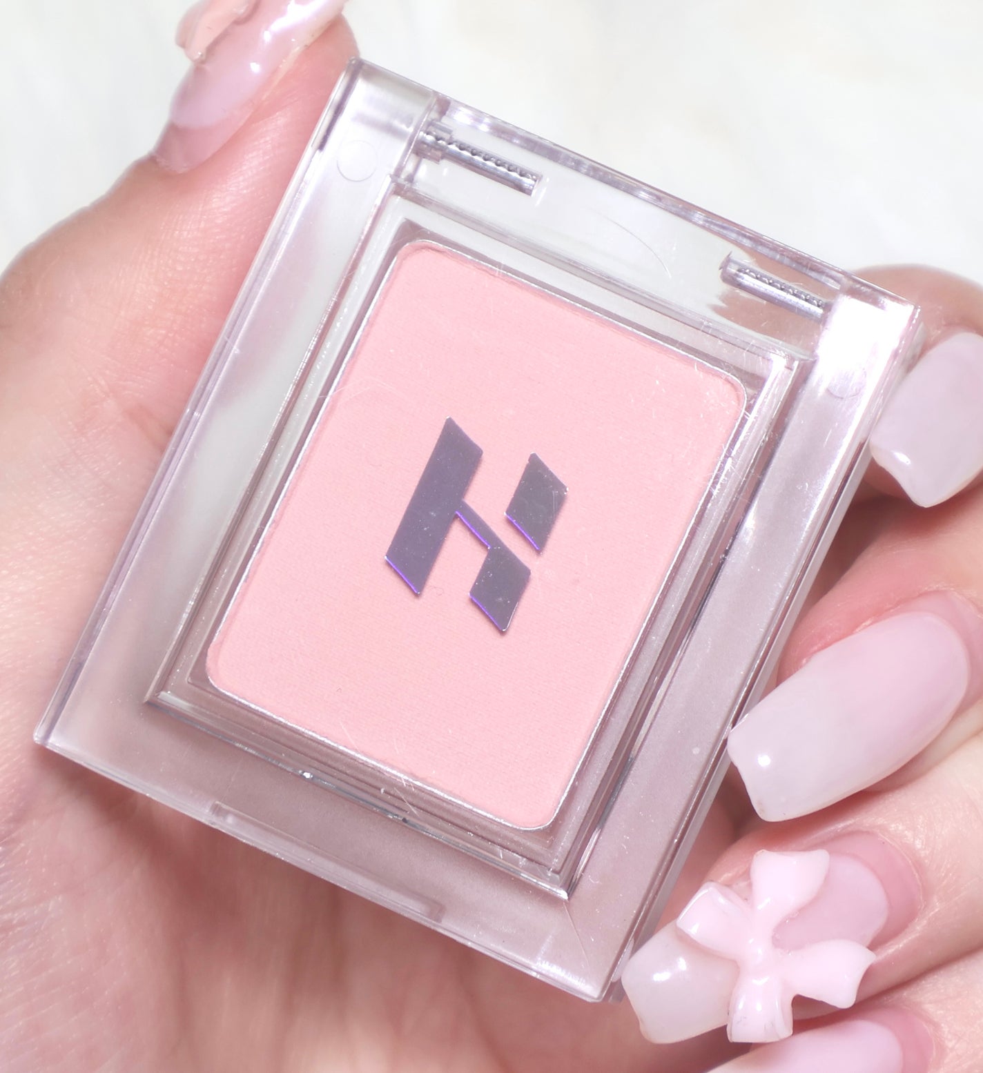 マイフェイブピースアイシャドウ/HOLIKA HOLIKA/単色アイシャドウを使ったクチコミ(2枚目)