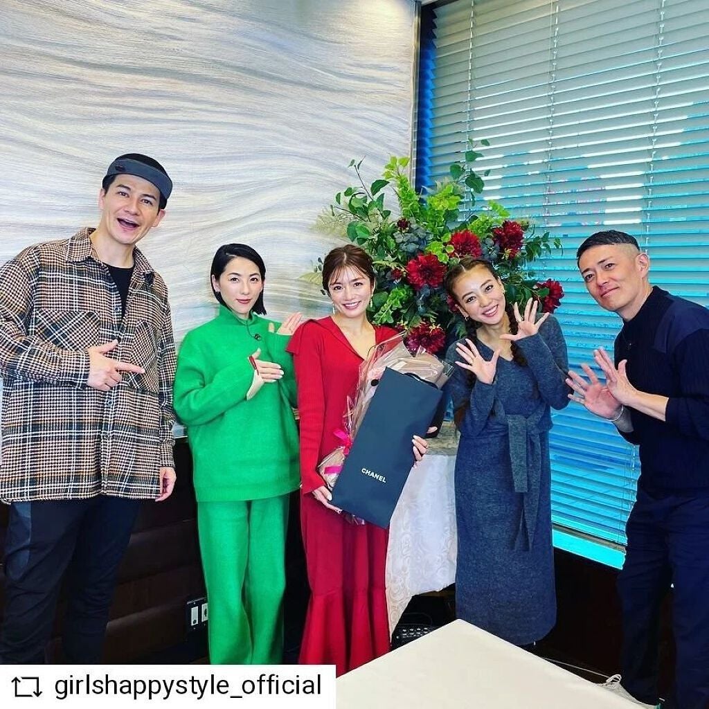 mayu on LIPS 「月曜日はこちらの皆様と初めての収録に行ってきました❤️TSUM..」(1枚目)