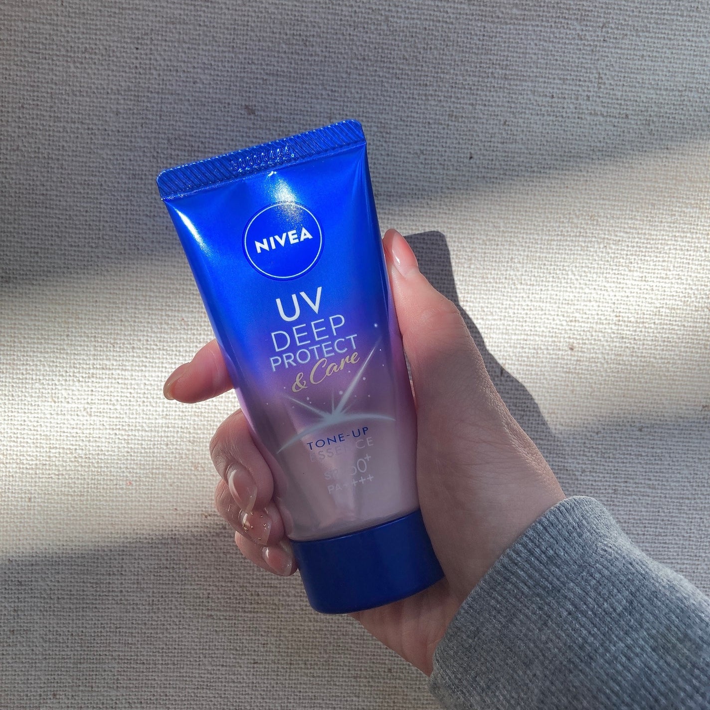 ニベアUV ディープ プロテクト&ケア トーンアップ エッセンス/ニベア/日焼け止めローションを使ったクチコミ(1枚目)