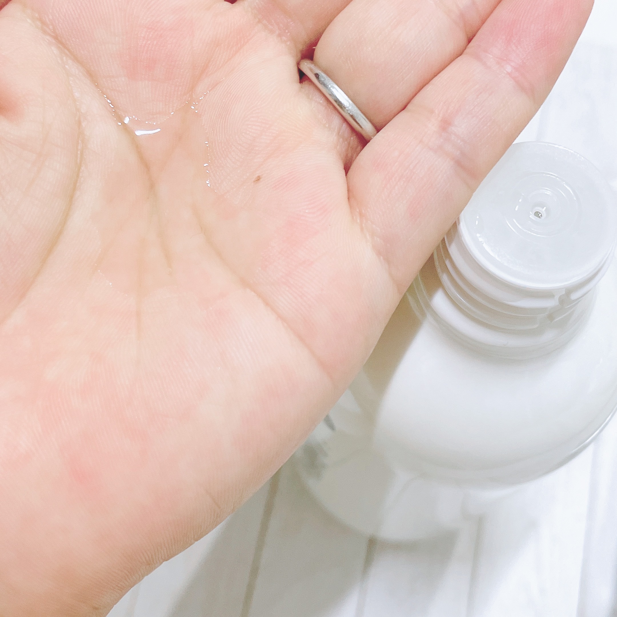 薬用 エフェクト リンクル＆モイスト ローション/AMPULE SHOT/化粧水を使ったクチコミ（2枚目）