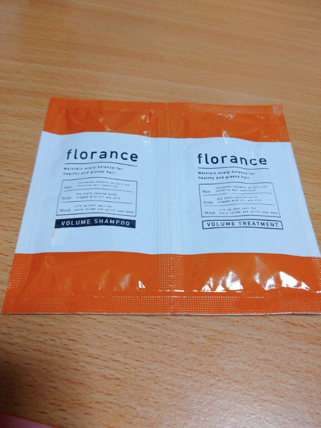 ボリュームシャンプー／ボリュームトリートメント トリートメント 400g/florance/市販シャンプーを使ったクチコミ（1枚目）