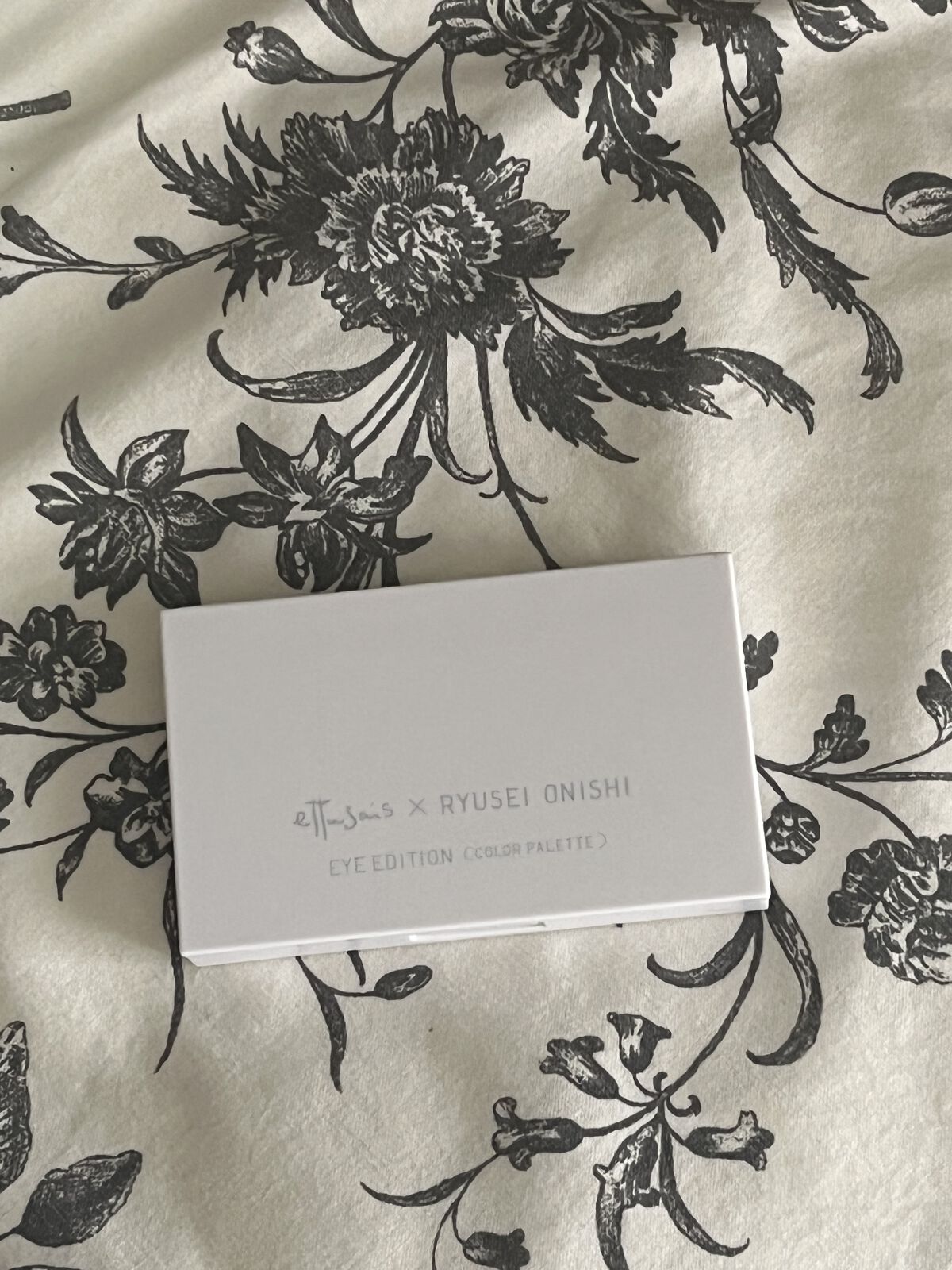 エテュセ アイエディション(カラーパレット) R728 絶対的ピンクベージュ（数量限定）/ettusais/アイシャドウパレットを使ったクチコミ（1枚目）