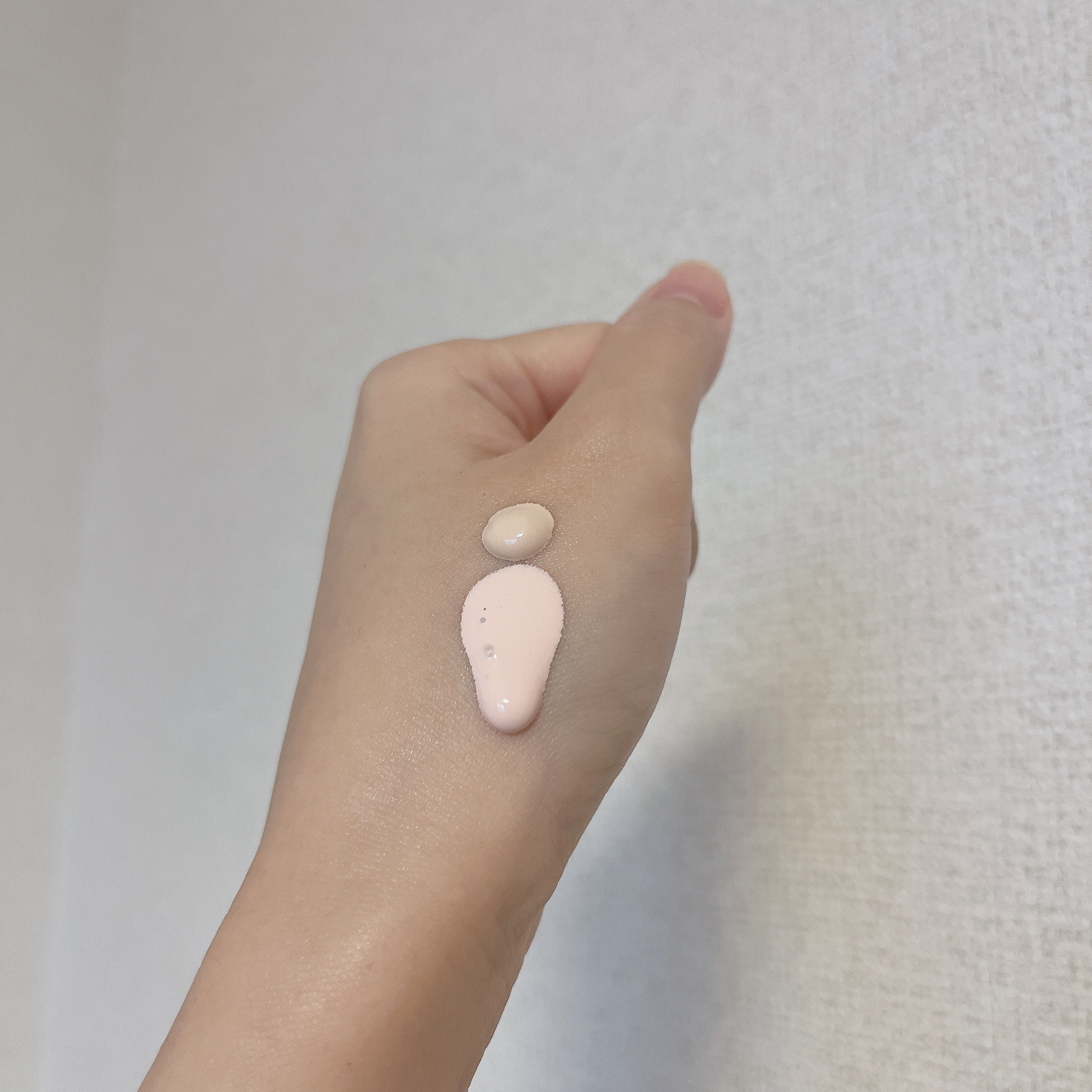 ラトゥー エクラ ファンデーション プライマー N/PAUL & JOE BEAUTE/化粧下地を使ったクチコミ（2枚目）