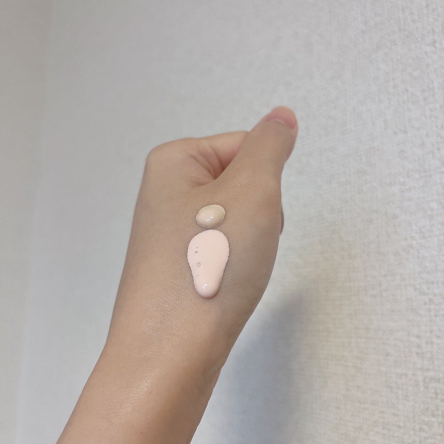 ラトゥー エクラ ファンデーション プライマー N/PAUL & JOE BEAUTE/化粧下地を使ったクチコミ(2枚目)