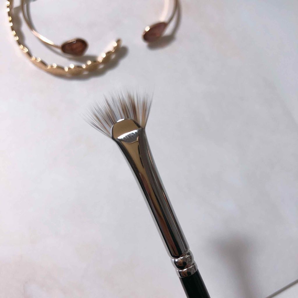 J4006 マスカラ 扇段/白鳳堂/メイクブラシを使ったクチコミ（2枚目）