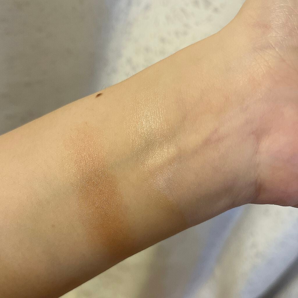 THREE シマリング グロー デュオ/THREE/クリームハイライトを使ったクチコミ(3枚目)