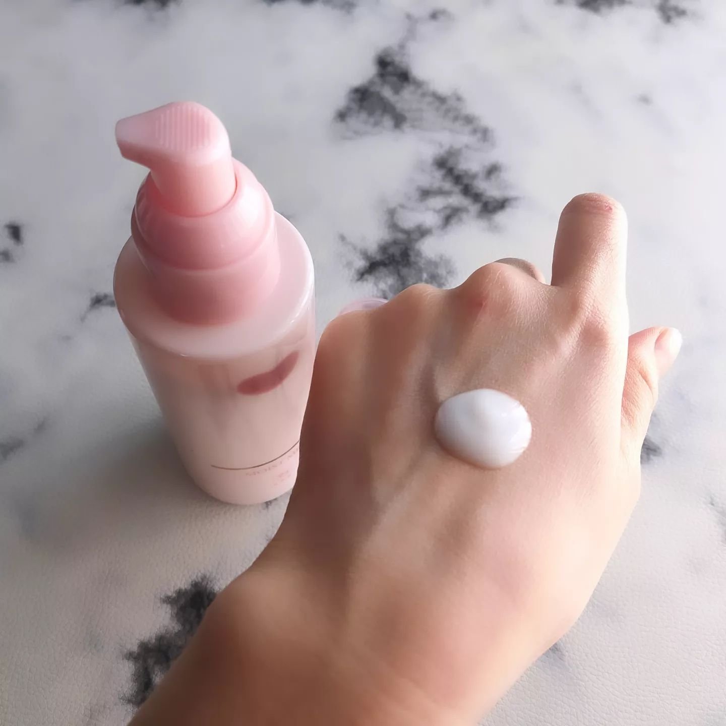 保湿乳液/カウブランド無添加/乳液を使ったクチコミ（3枚目）