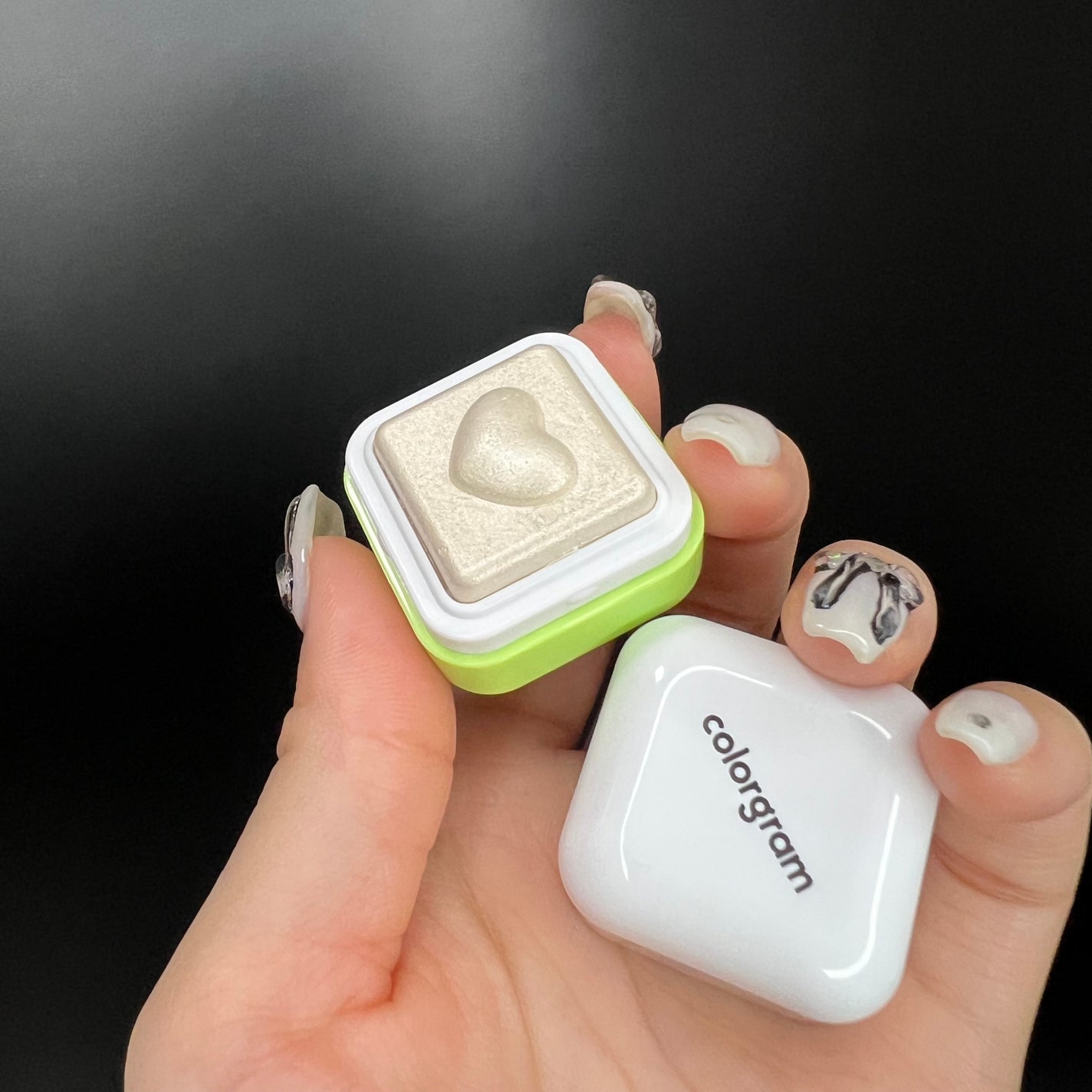 ミルクブリンハートライター/Colorgram/パウダーハイライトを使ったクチコミ(2枚目)