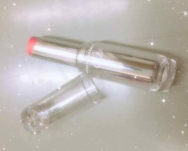 こんにちはrioです\♥︎/
今回は、セザンヌのラスティンググロスリップをご紹介します💄💕
こちらは、480円＋税でとてもお安いです( ˇ-ˇ )💓

いつもは、赤系のルージュを選ぶことが多いのですが、