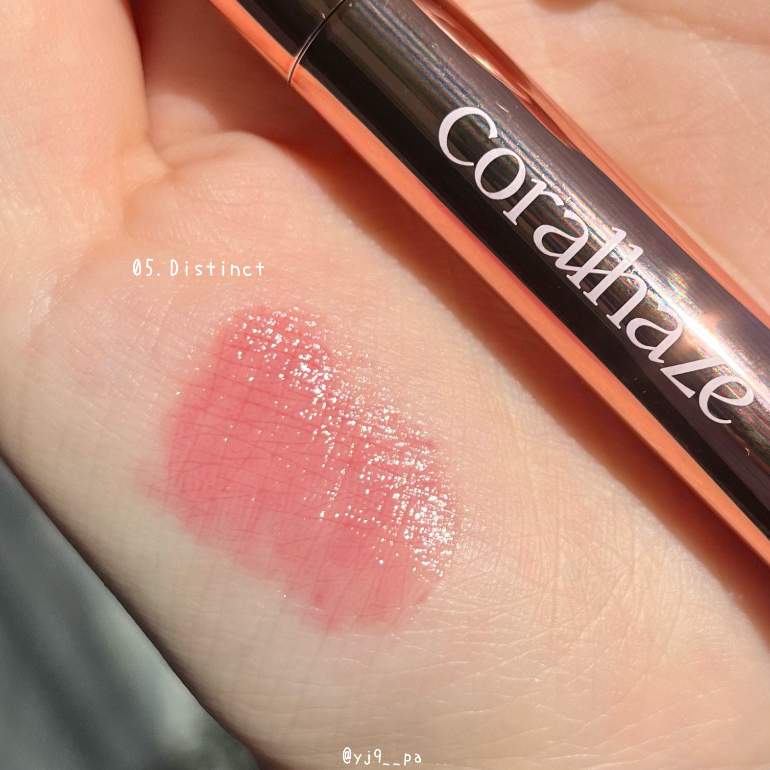 ボリューマイジングフォンデュリップ/Coralhaze/口紅を使ったクチコミ（2枚目）