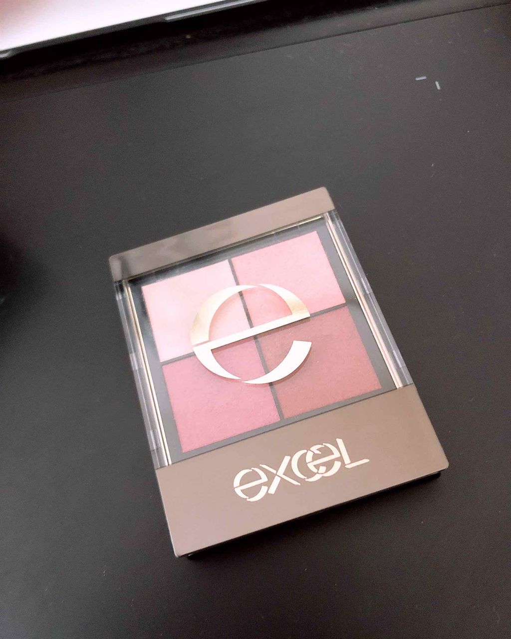 リアルクローズシャドウ/excel/アイシャドウパレットを使ったクチコミ(1枚目)