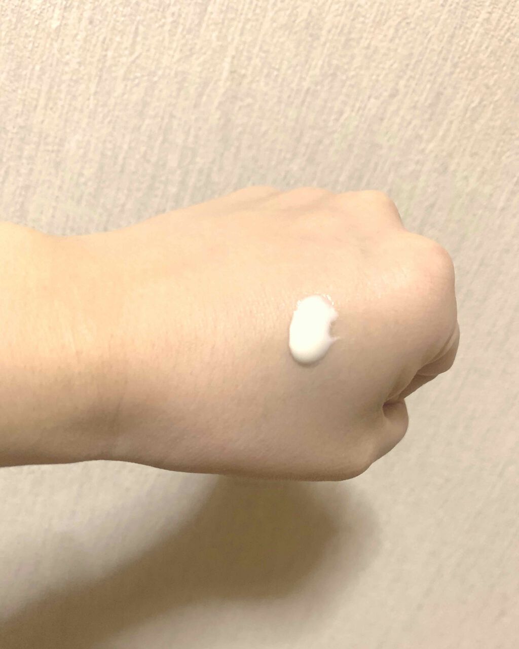 ホワイトニングUV ジェル n/アネッサ/日焼け止め・UVケアを使ったクチコミ（2枚目）