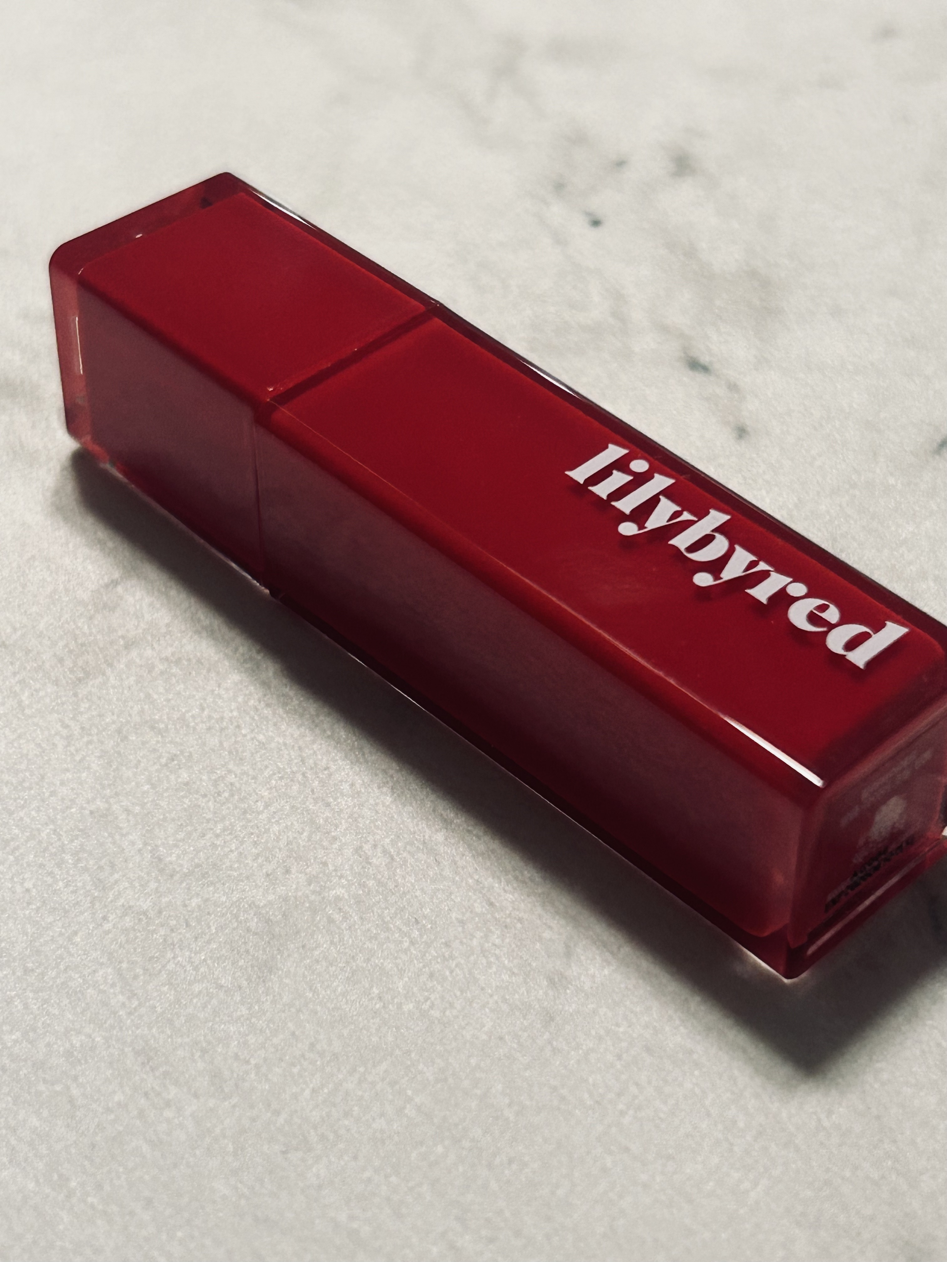 ブラッディライアー コーティングティント/lilybyred/リップティントを使ったクチコミ（1枚目）