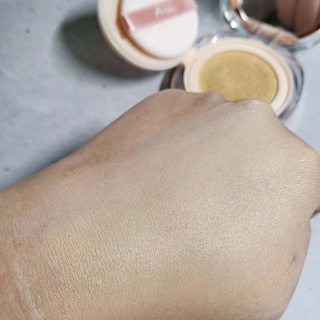 アリウル インクフェザーカバーラスティングクッション/Ariul/クッションファンデーションを使ったクチコミ（3枚目）