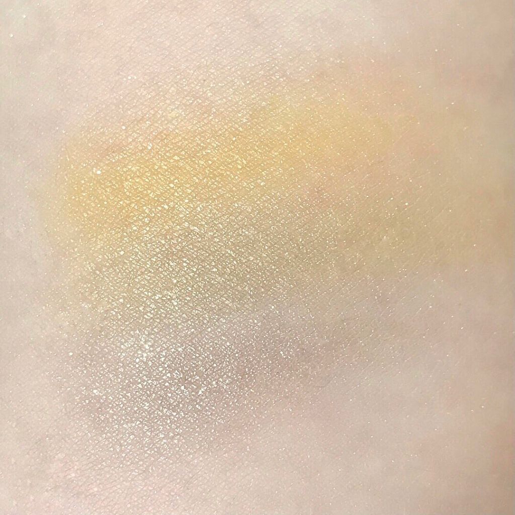 ペタル フロート アイシャドウ/to/one/アイシャドウパレットを使ったクチコミ（3枚目）