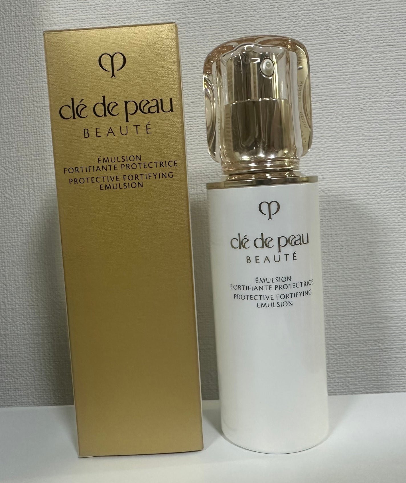 エマルションプロテクトゥリスn/クレ・ド・ポー ボーテ/乳液を使ったクチコミ(1枚目)