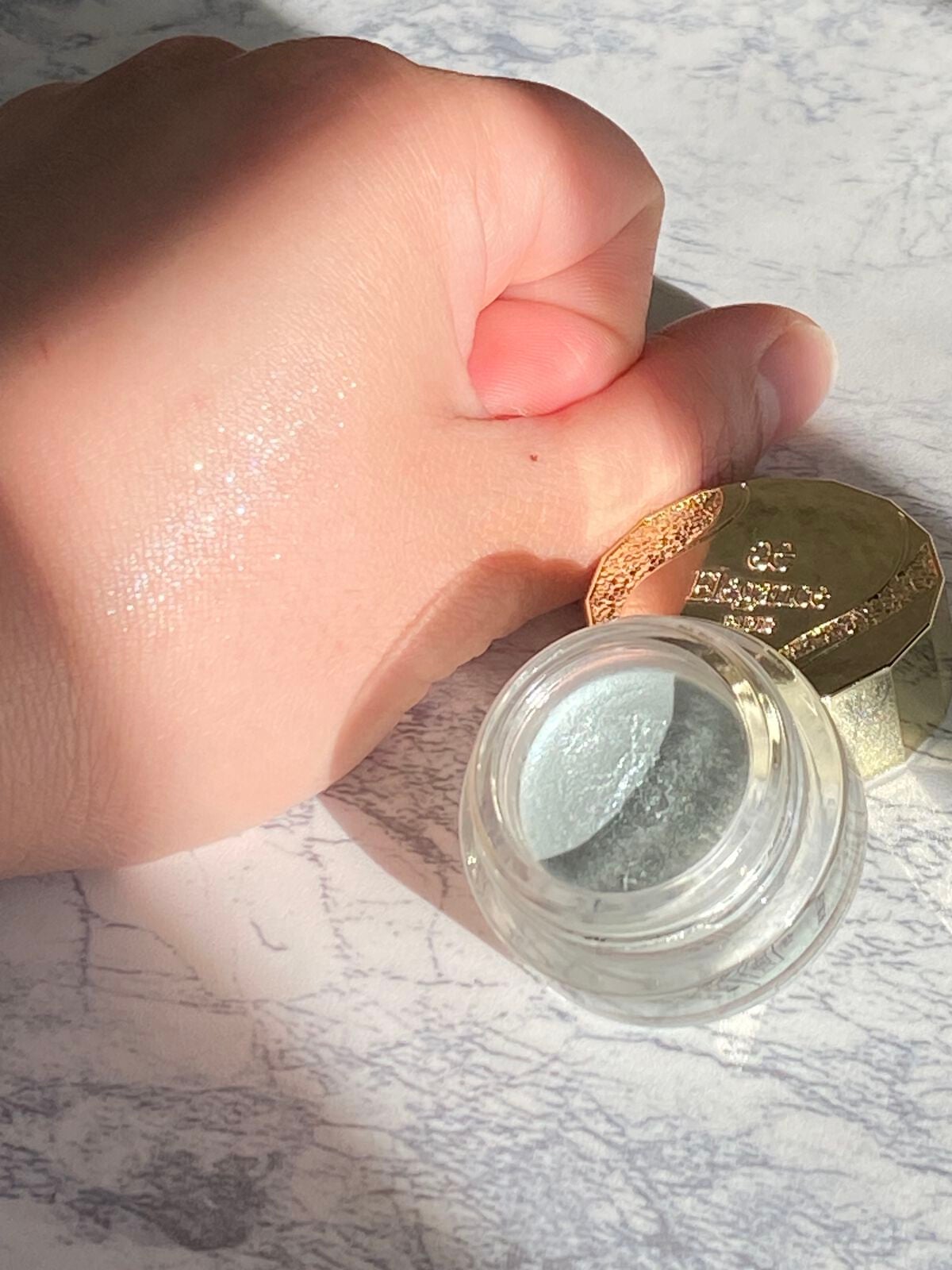 レヨン ジュレアイズ/Elégance/ジェル・クリームアイシャドウを使ったクチコミ(4枚目)