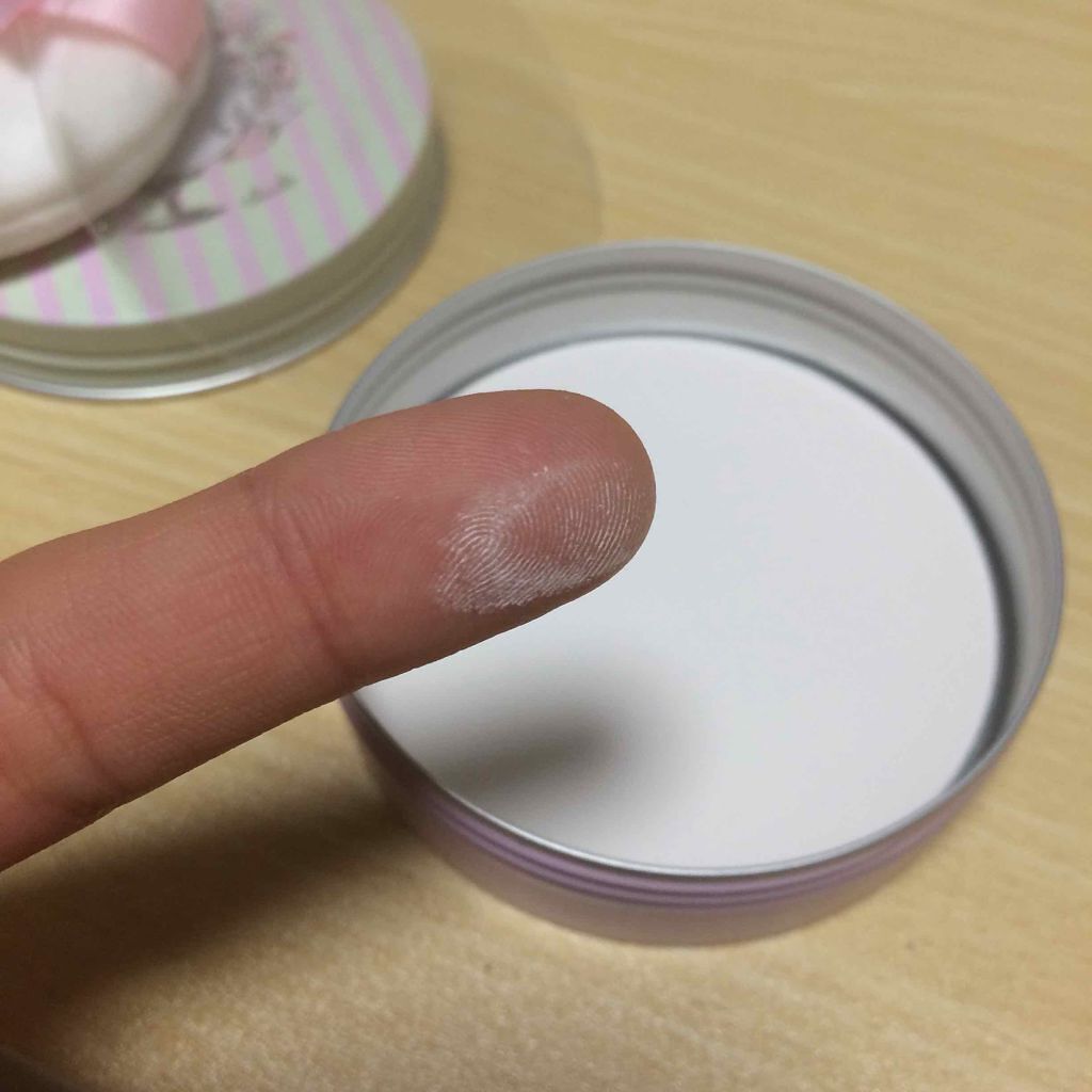 すっぴんパウダー/クラブ/プレストパウダーを使ったクチコミ（3枚目）