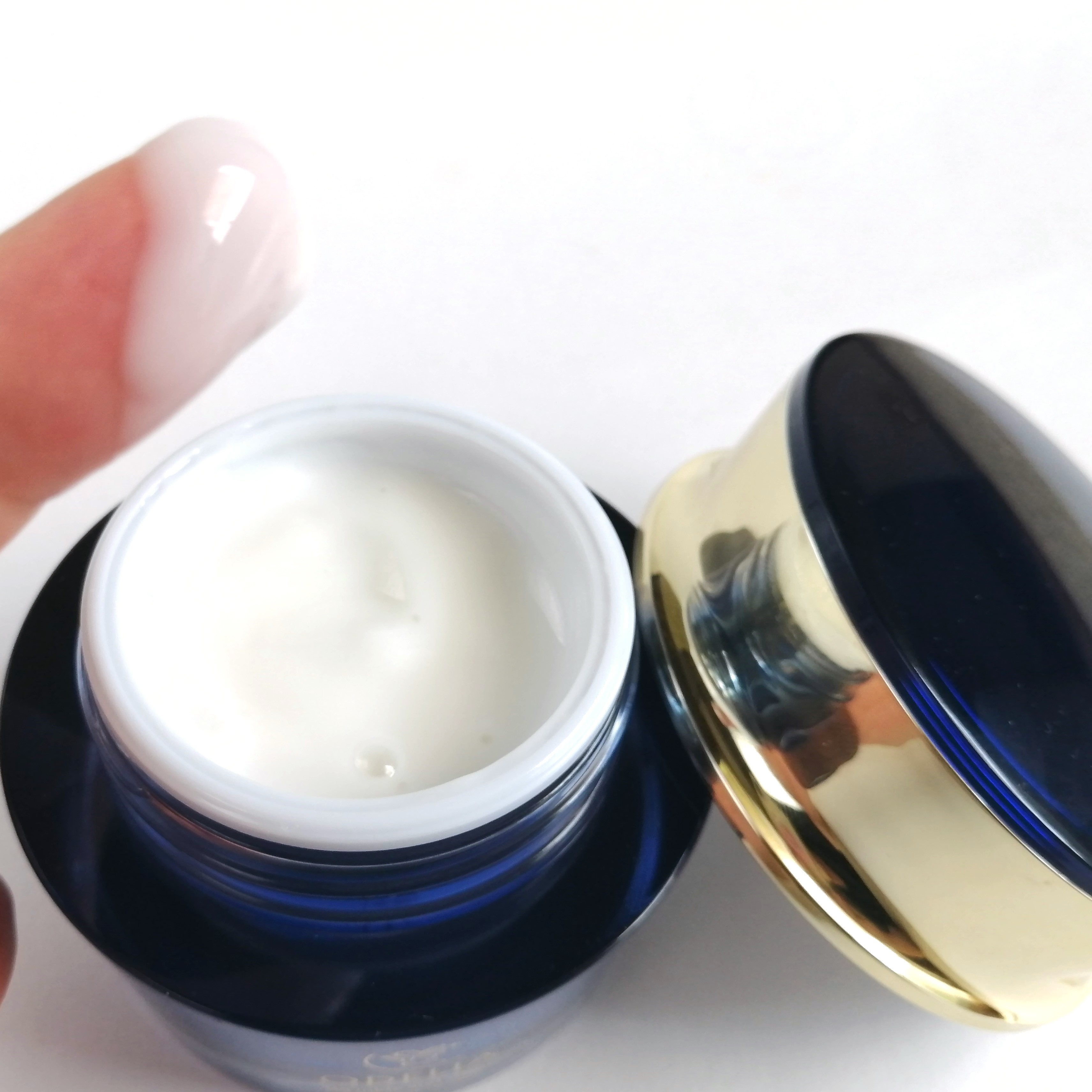 リンクル＆ホワイト オールインワンクリーム/ODELIA/オールインワン化粧品を使ったクチコミ（1枚目）