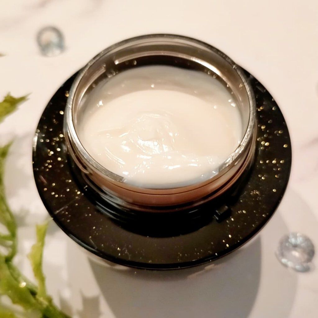 プレミアムパーフェクトクリーム/ライスフォース/フェイスクリームを使ったクチコミ（2枚目）