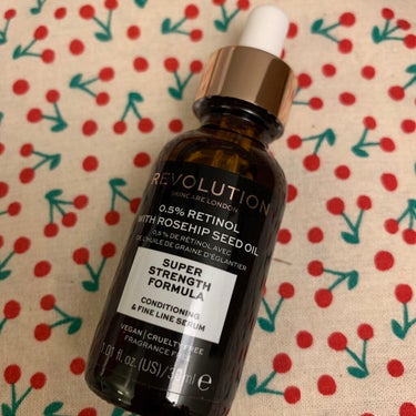 Revolution skincare 0.5% retinol  with rosehip seed oil/MAKEUP REVOLUTION/フェイスオイルを使ったクチコミ（3枚目）