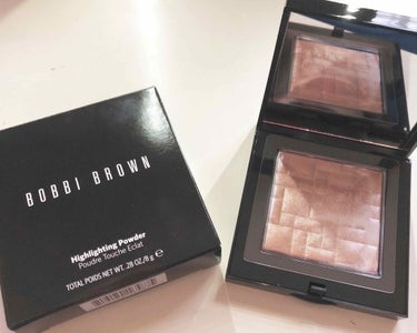 ハイライティング パウダー/BOBBI BROWN/ハイライトを使ったクチコミ（1枚目）