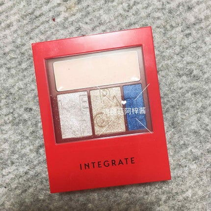 アクセントカラーアイズ CC/インテグレート/アイシャドウパレットを使ったクチコミ(2枚目)