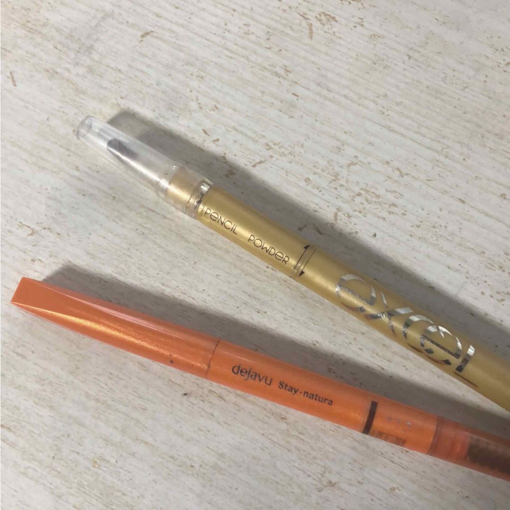ペンシル型眉パウダー ステイナチュラR/デジャヴュ/アイブロウペンシルを使ったクチコミ(1枚目)