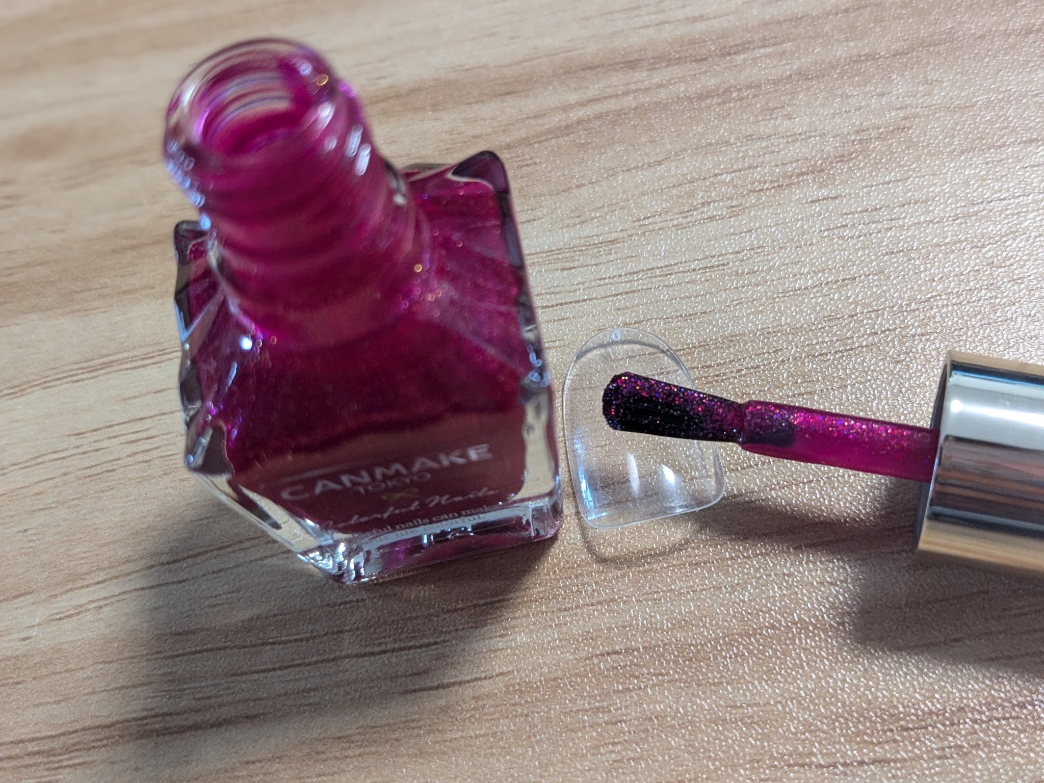 カラフルネイルズ/キャンメイク/マニキュアを使ったクチコミ（2枚目）