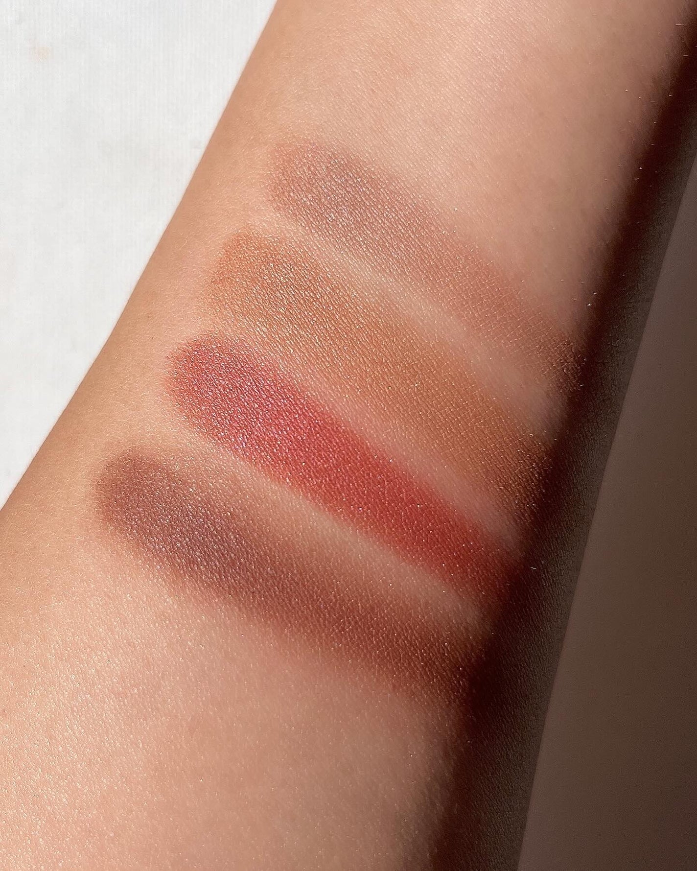 アイカラーレーション/LUNASOL/アイシャドウパレットを使ったクチコミ(3枚目)