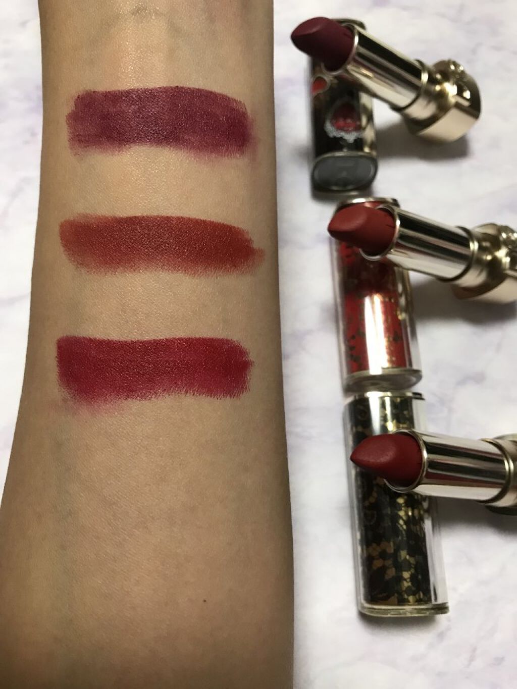 ルージュ アリュール ヴェルヴェット<特別限定品>/CHANEL/口紅を使ったクチコミ(2枚目)