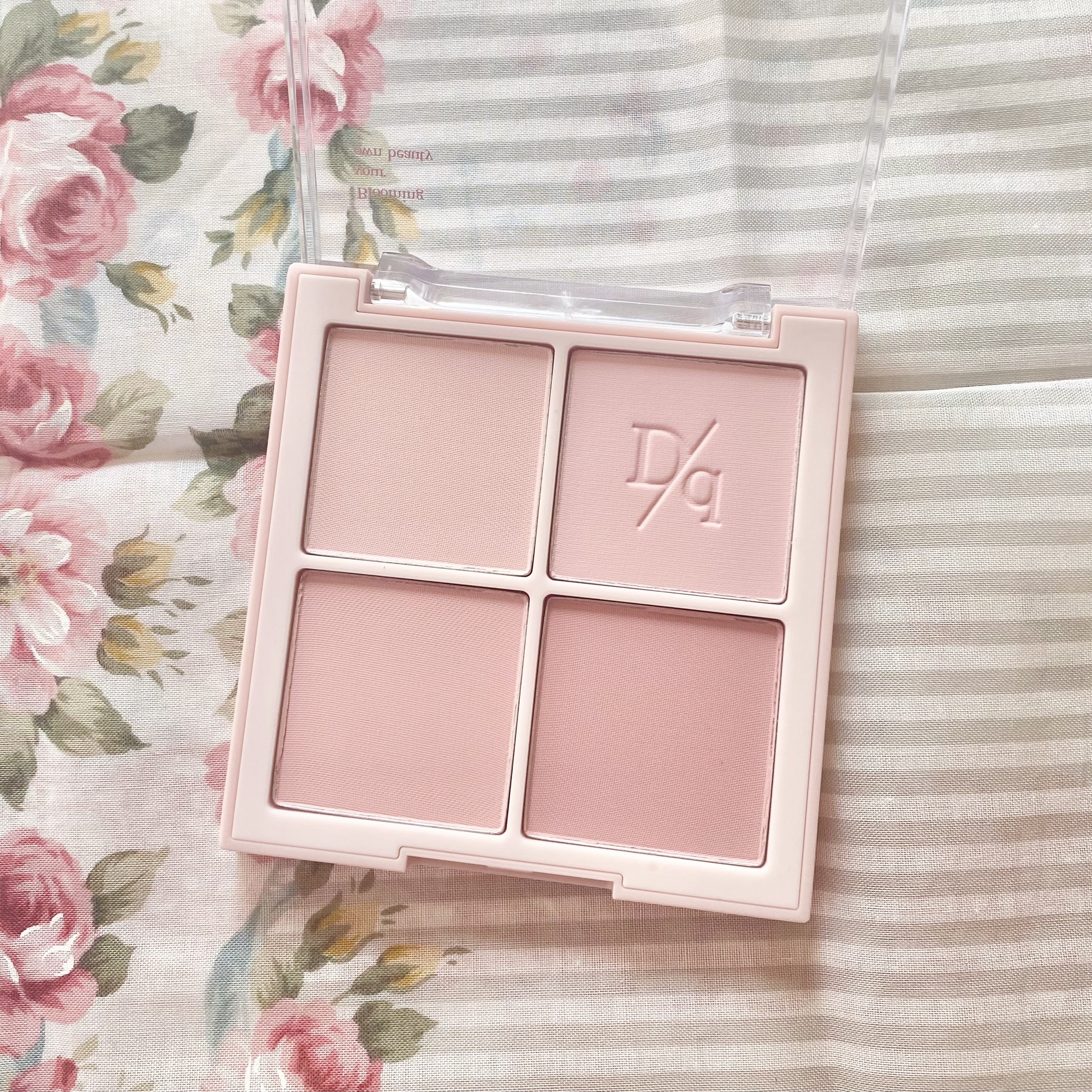 ブレンディングムードチーク/dasique/パウダーチークを使ったクチコミ（2枚目）