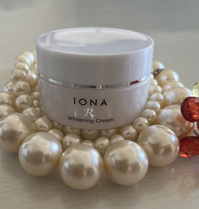 ホワイトニング クリーム/イオナR (イオナアール)/フェイスクリームを使ったクチコミ（1枚目）