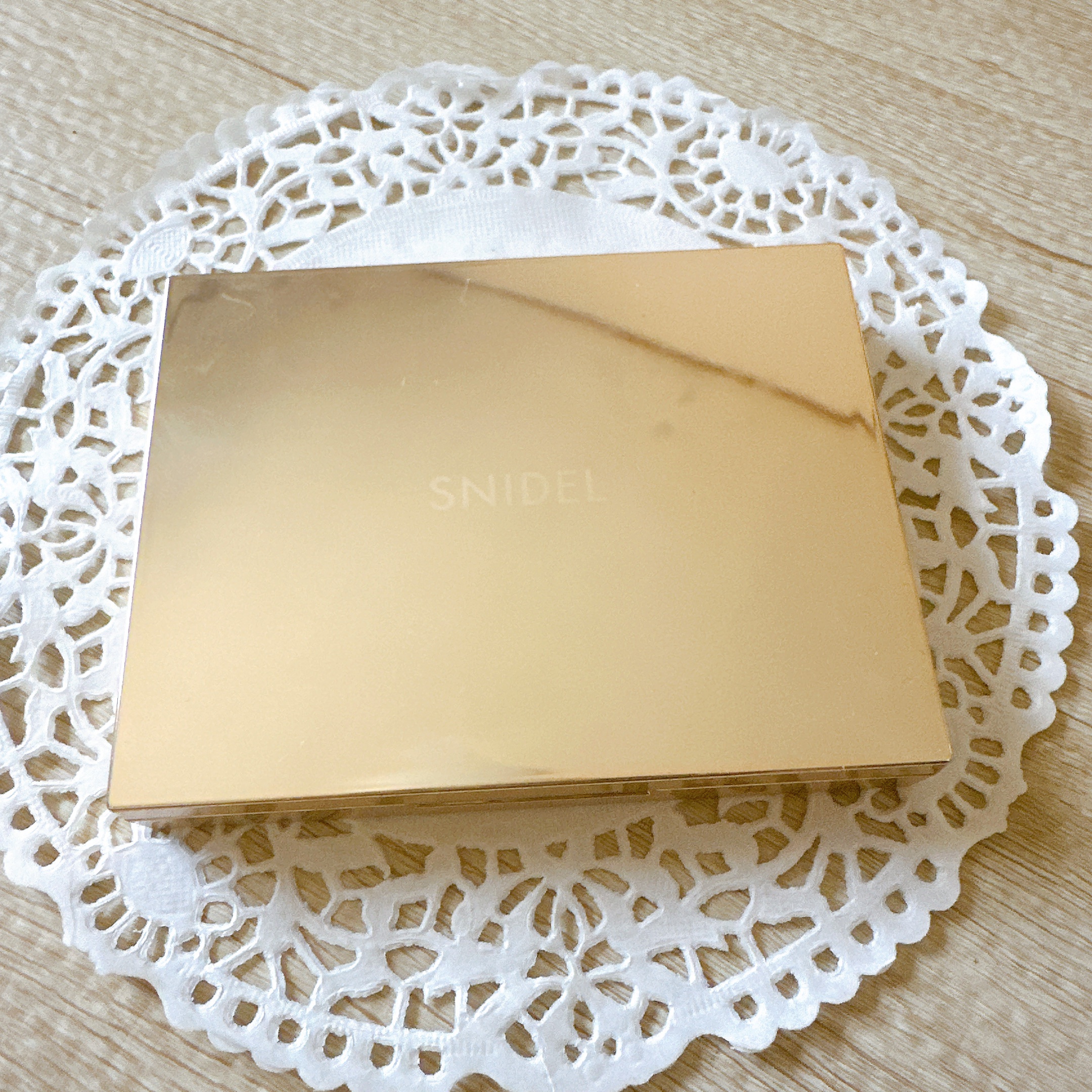 フェイス スタイリスト 01 Iconic Beige/SNIDEL BEAUTY/アイシャドウパレットを使ったクチコミ（2枚目）