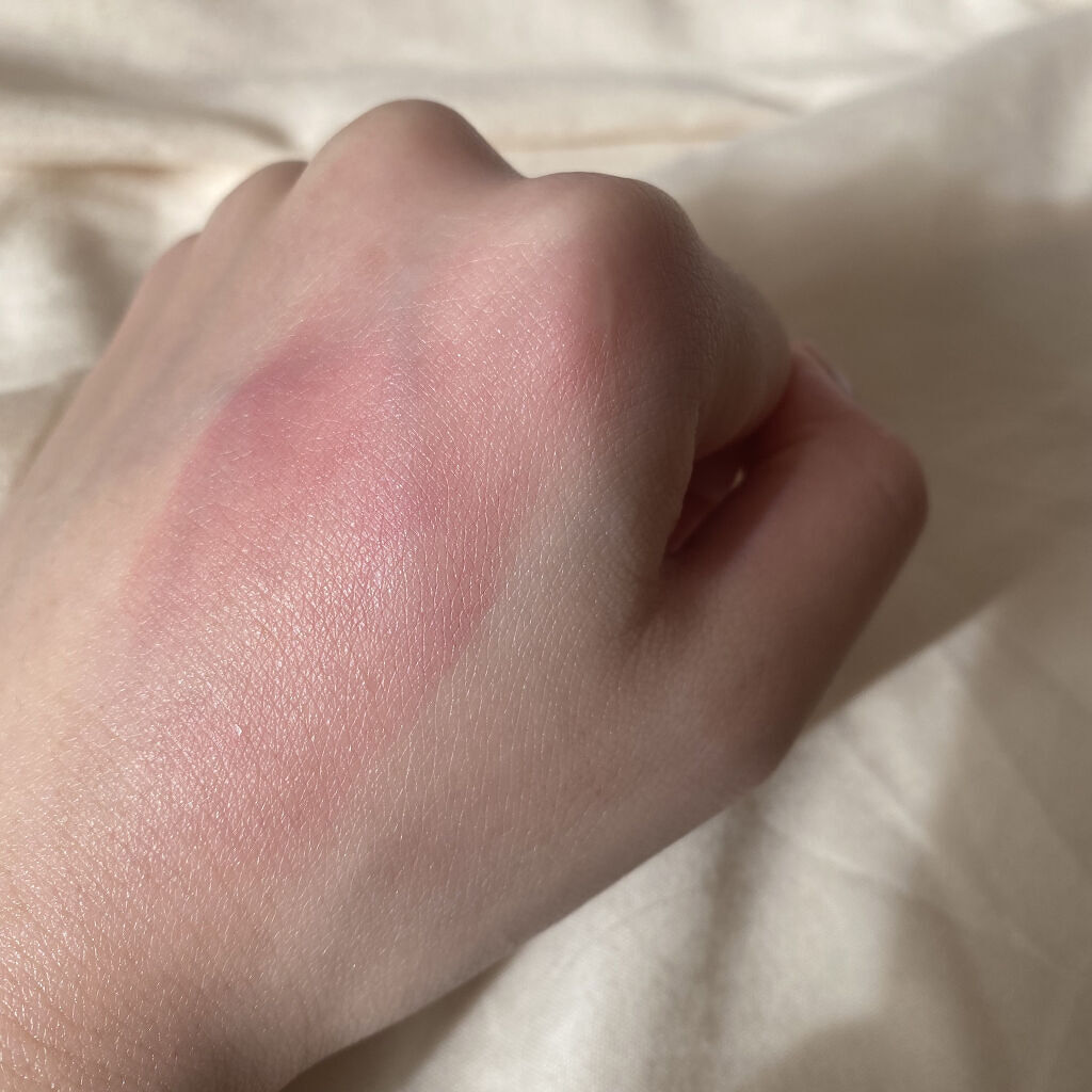 ムードインハンサーマット  M001 アルーア/hince/口紅を使ったクチコミ（2枚目）