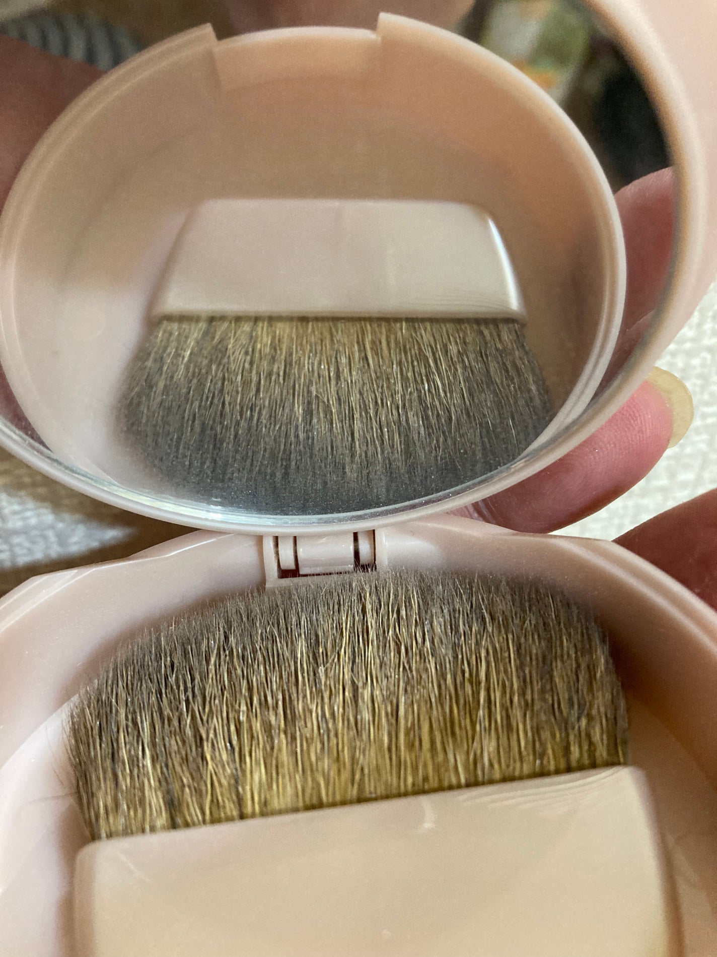 スキンライト プレスト パウダー N/REVLON/プレストパウダーを使ったクチコミ(4枚目)