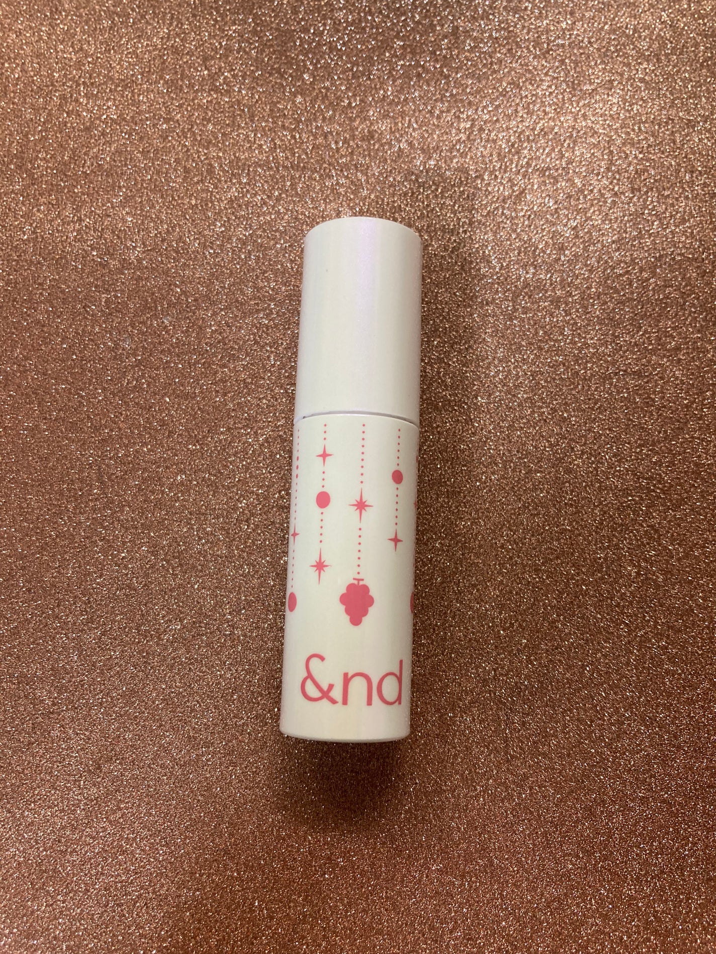 アンドバイロムアンド グラッシーボムティント/&nd by rom&nd/リップティントを使ったクチコミ(2枚目)