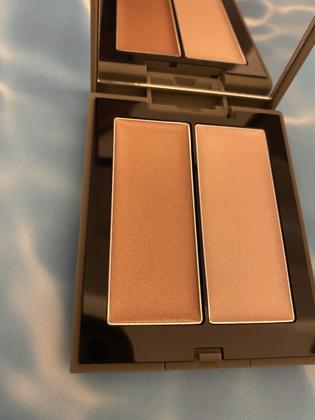 THREE シマリング グロー デュオ/THREE/クリームハイライトを使ったクチコミ（1枚目）