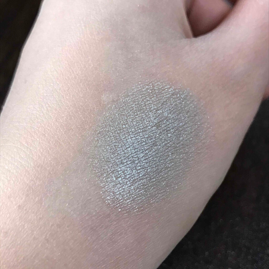 アディクション ザ アイシャドウ パール/ADDICTION/単色アイシャドウを使ったクチコミ(3枚目)