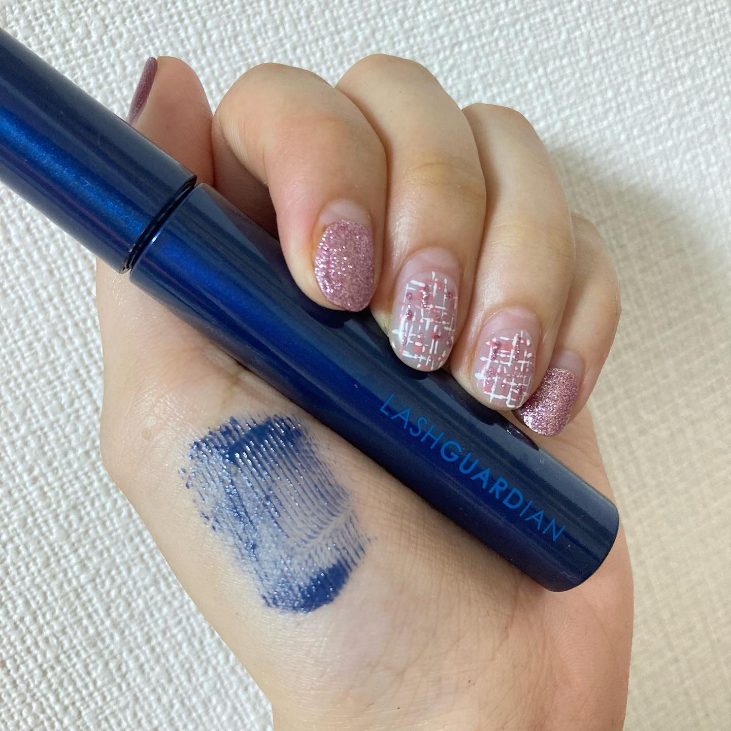 ラッシュガーディアン アングラヴィティマスカラ 51 ネイビーブルー　/LASHGUARDIAN/マスカラを使ったクチコミ（2枚目）