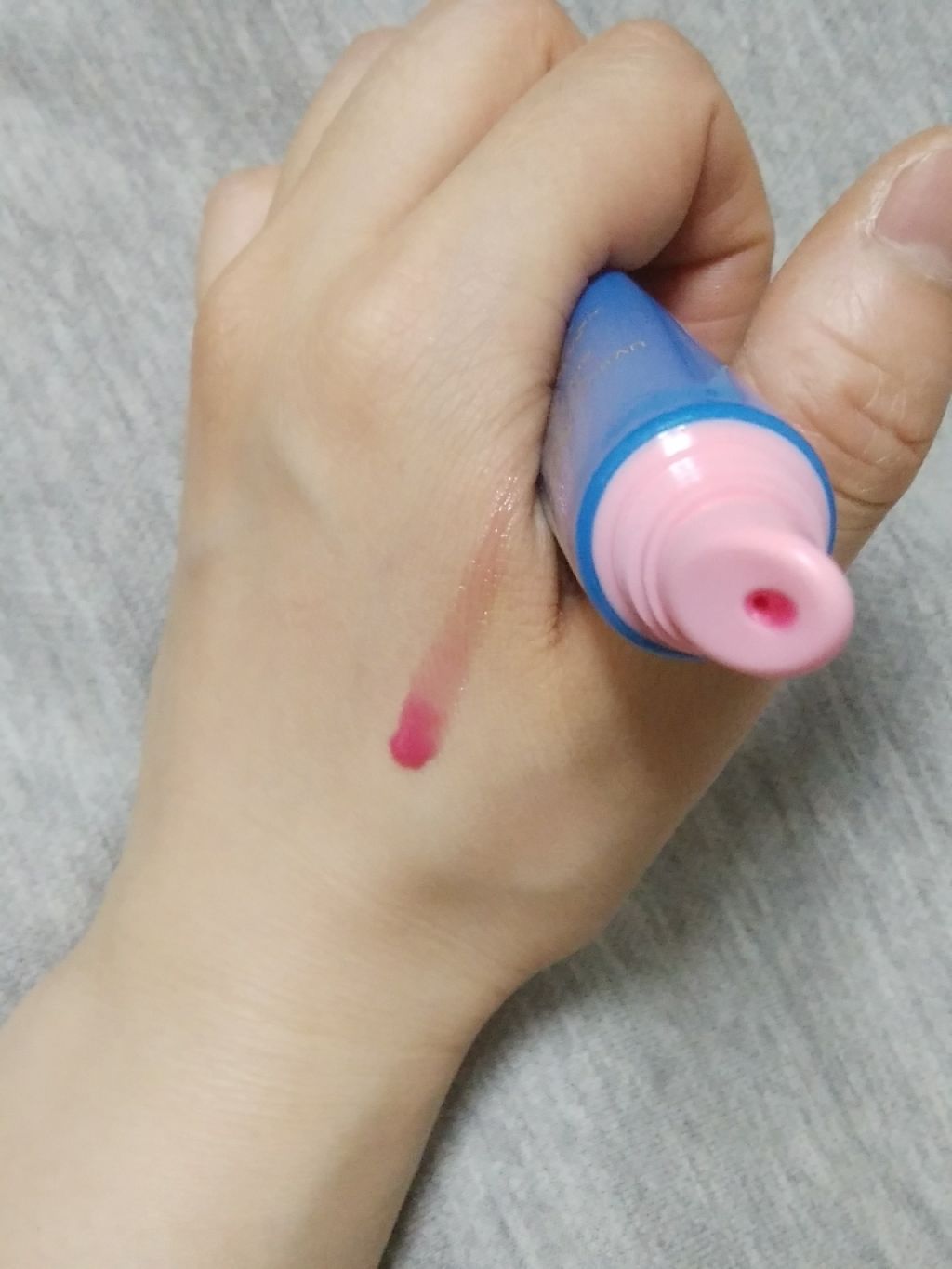 サンケア ＵＶリップカラースプラッシュ/SHISEIDO/リップグロスを使ったクチコミ（2枚目）