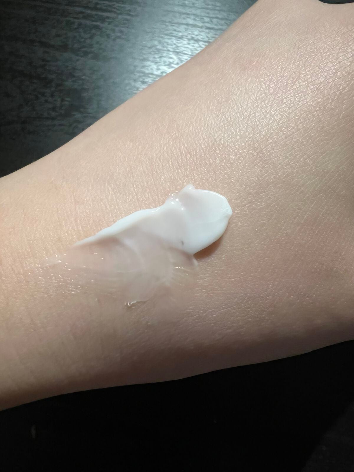 薬用さらさらクリーム/デオナチュレ/デオドラント・制汗剤を使ったクチコミ(2枚目)