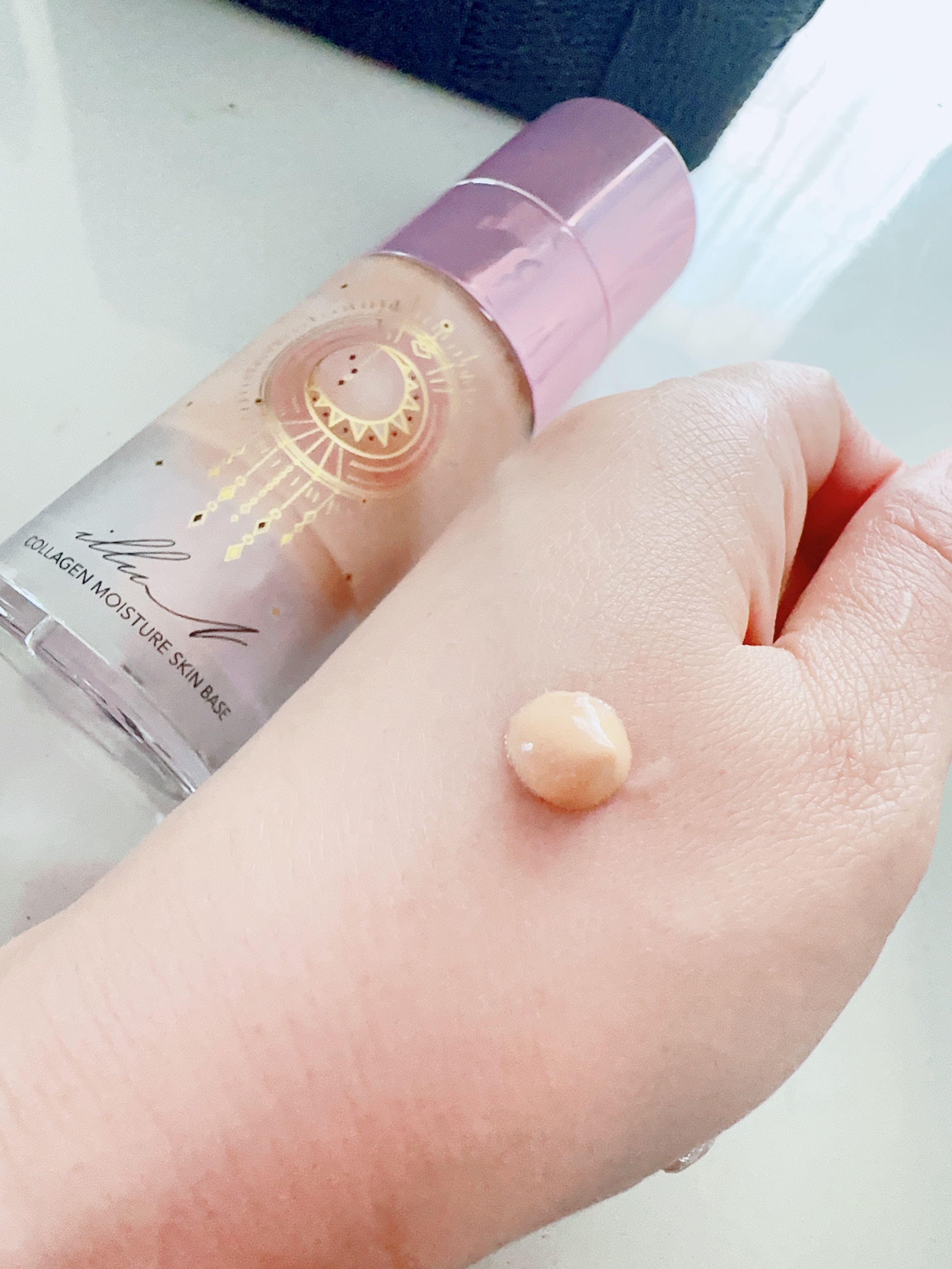 コラーゲンモイスチャースキンベース/illuN/化粧下地を使ったクチコミ（3枚目）