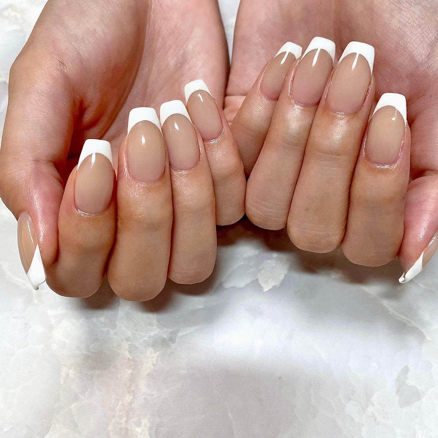 naomi on LIPS 「お客様nail❤︎@fuekigel.jp015のカラーをベー..」(1枚目)