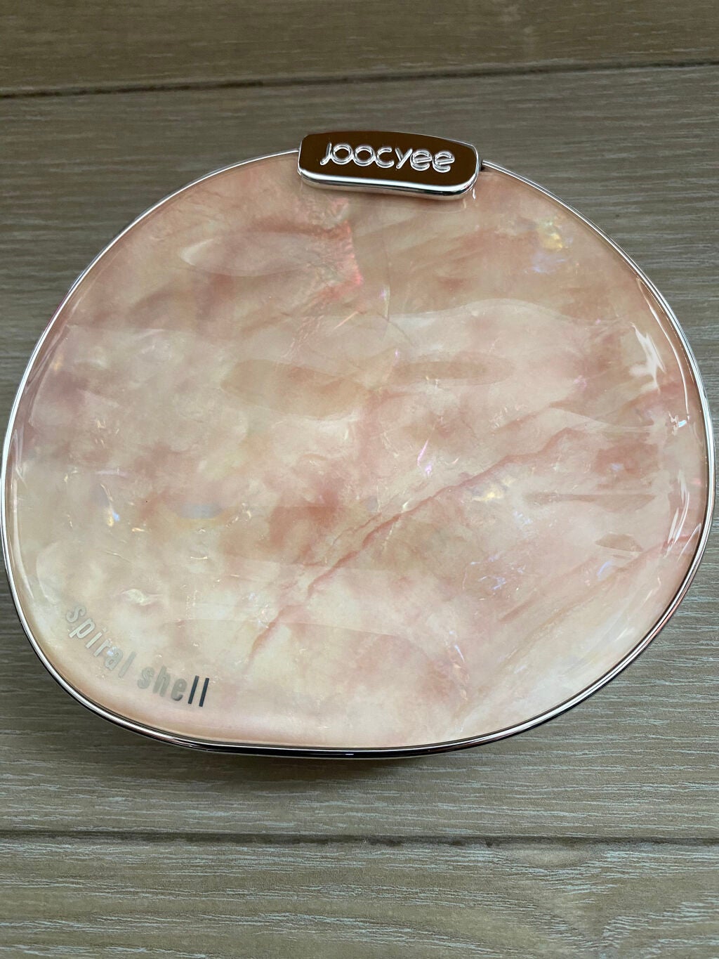 ayatea on LIPS 「joocyee貝殻マルチパレット#07ゴールデンブラウンサンラ..」(1枚目)