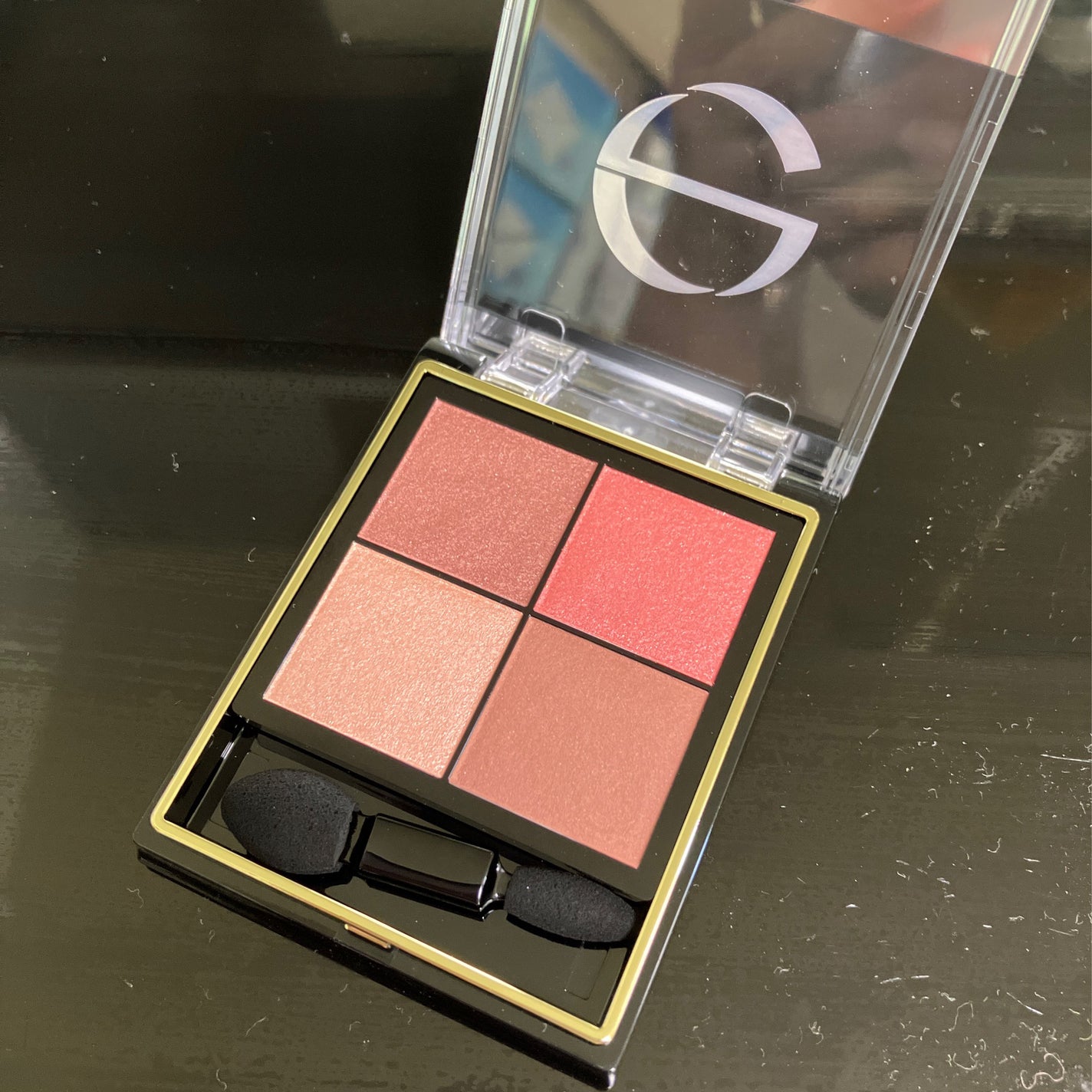 リアルクローズシャドウ/excel/アイシャドウパレットを使ったクチコミ(2枚目)