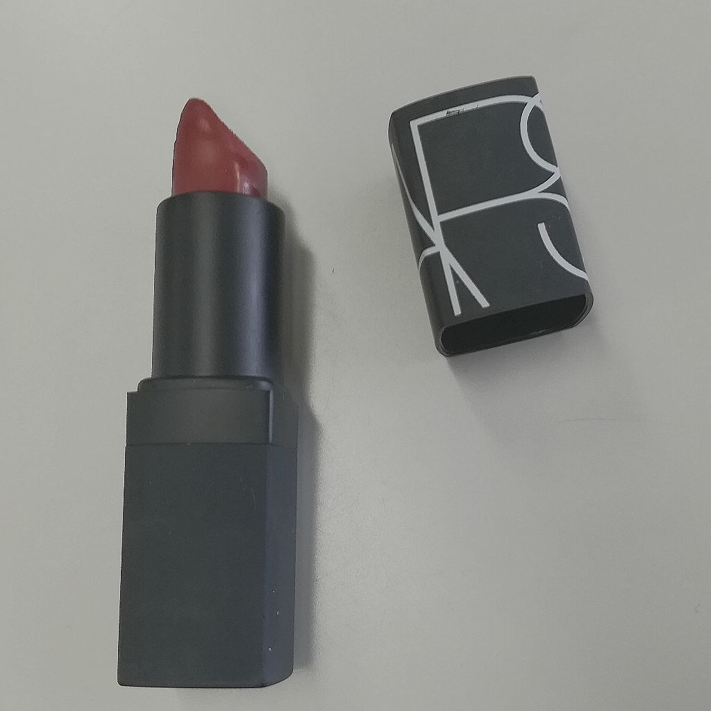 リップスティック(旧)/NARS/口紅を使ったクチコミ（1枚目）