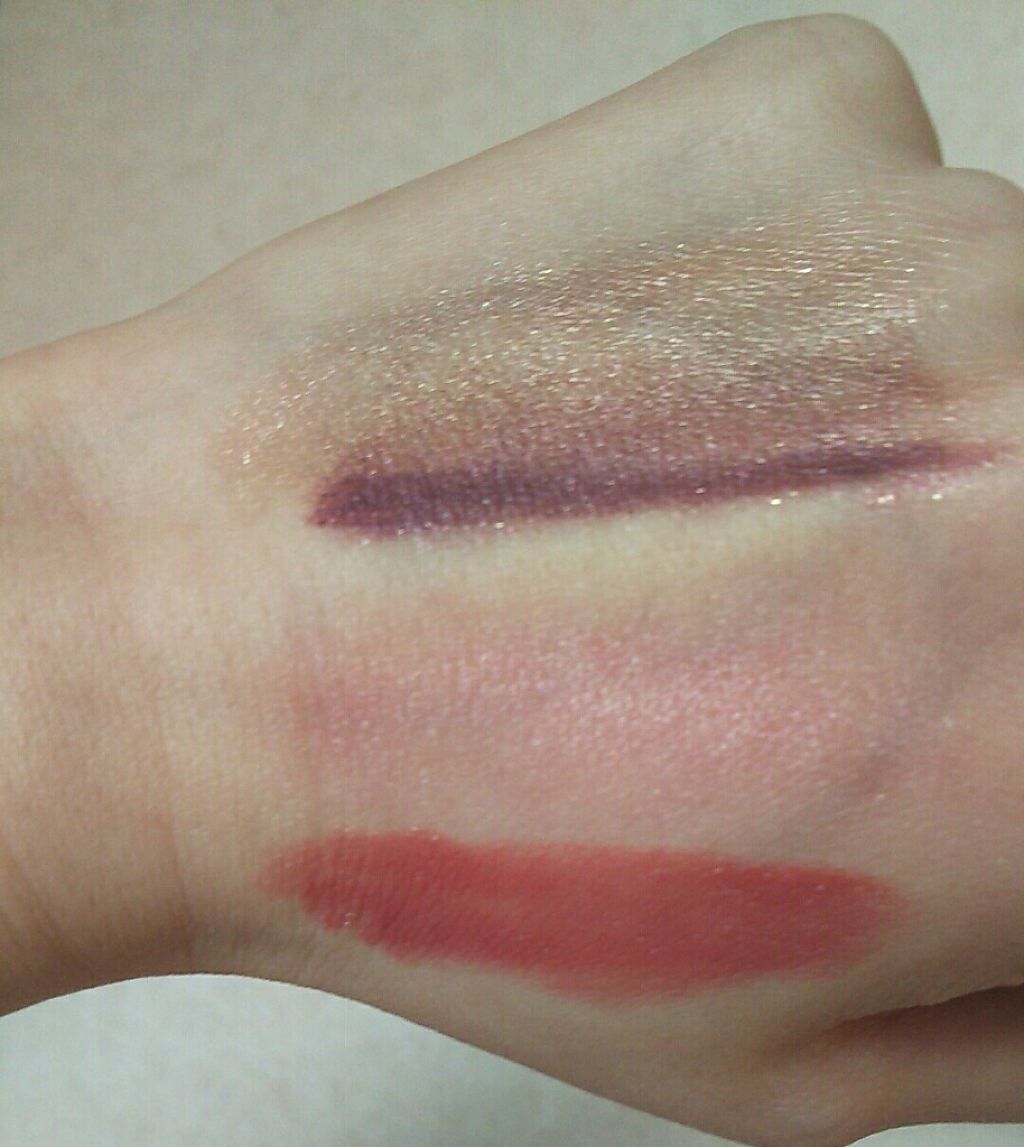 コントゥアアイグロス 01 グロウブラウン/コフレドール/リキッドアイシャドウを使ったクチコミ（2枚目）